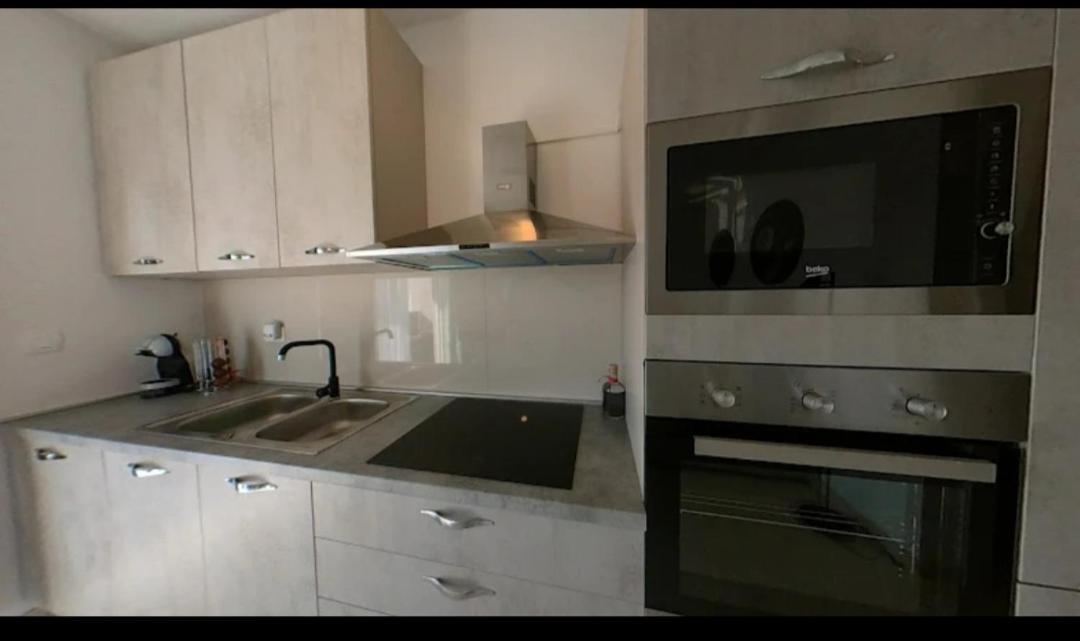 New Apartman P & B Lejlighed Trogir Eksteriør billede