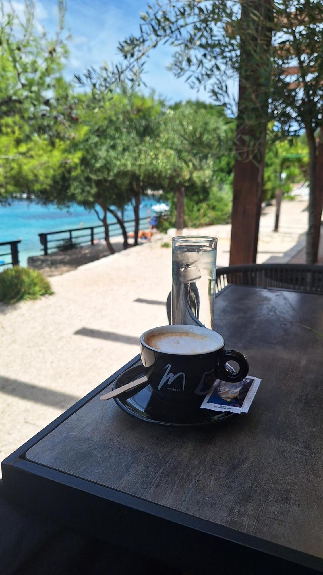 New Apartman P & B Lejlighed Trogir Eksteriør billede
